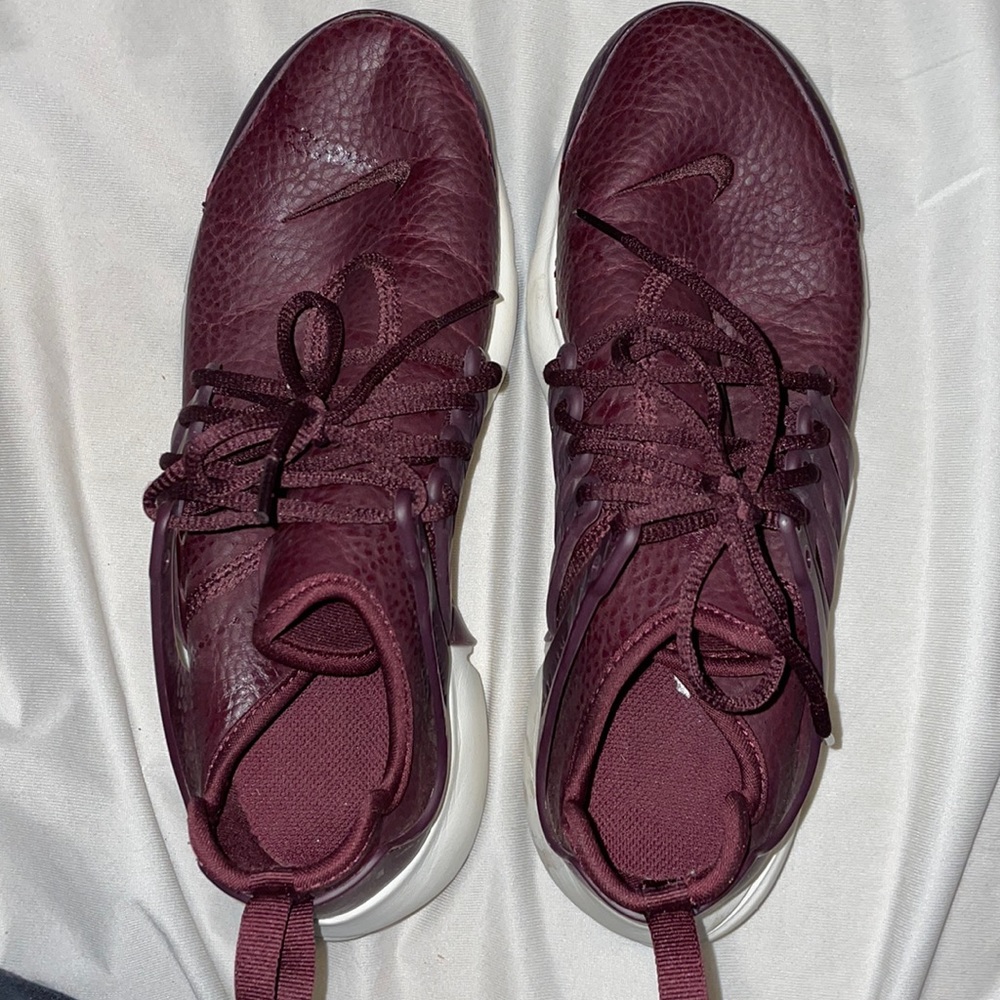 Maroon Nike Running Shoes
